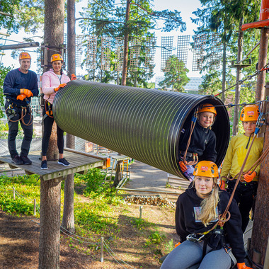 Perhelippu 4 hlö (1–2 aikuista + alle 15-v. lapset samasta taloudesta) - Flowpark Turku Perhelippu 4 hlö (1–2 aikuista + alle 15-v. lapset samasta taloudesta) - Flowpark Turku
